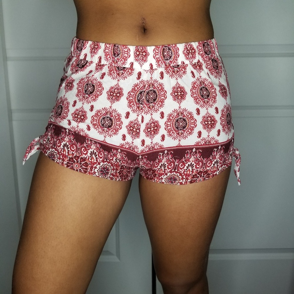 SOLD | Pattern shorts
